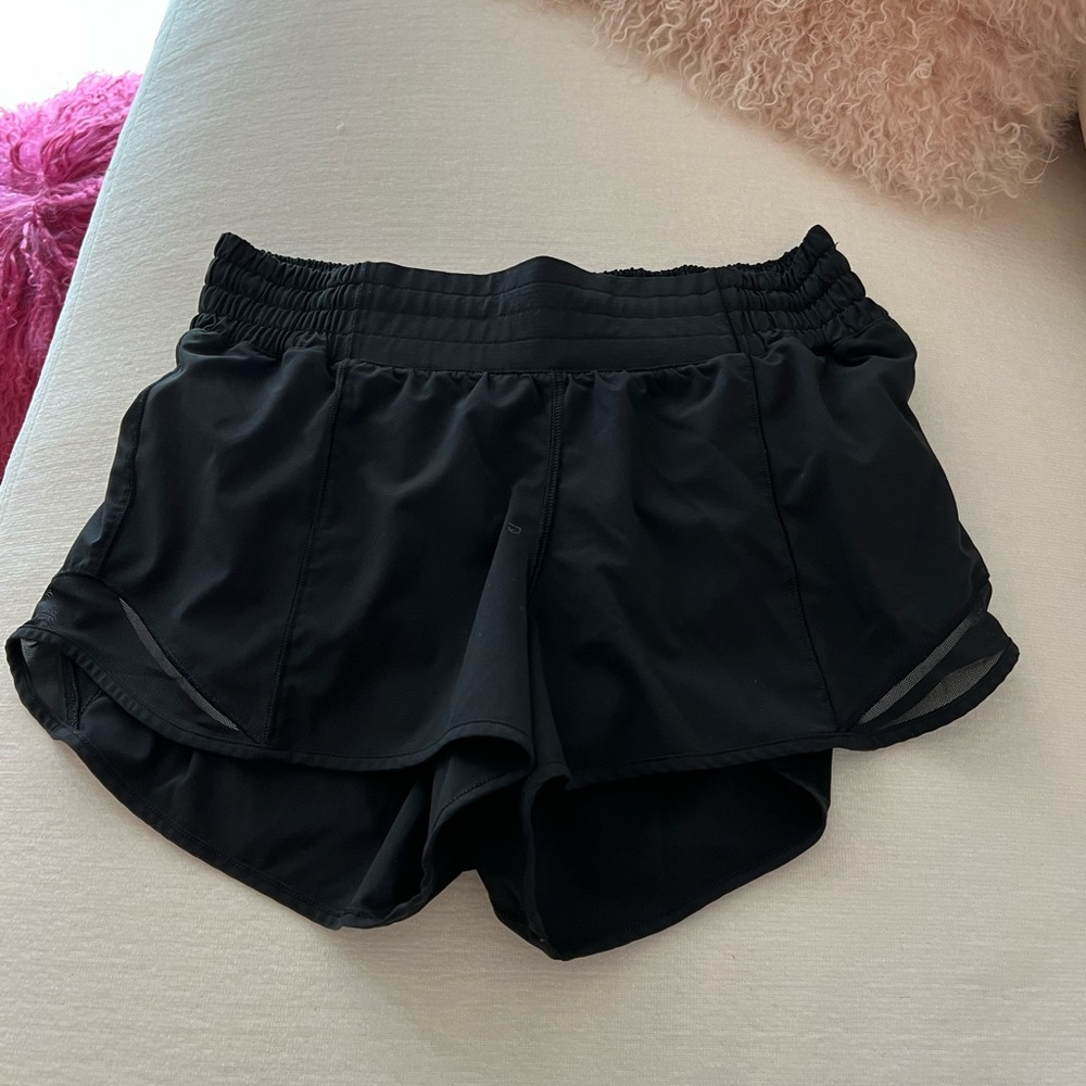 Lululemon Hotty hot short